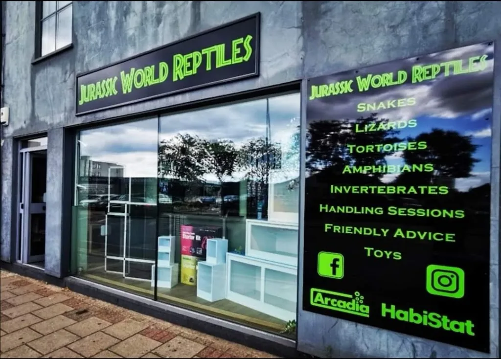 Jurassic World Reptiles (Snakes, Lizards, Tortoises, Amphibians, Invertebrates)