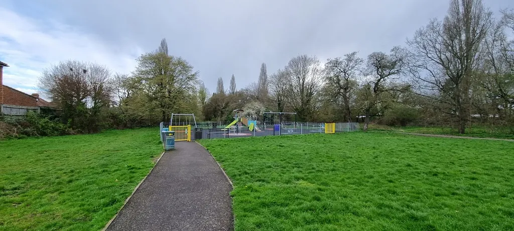 King George's Field children's playground