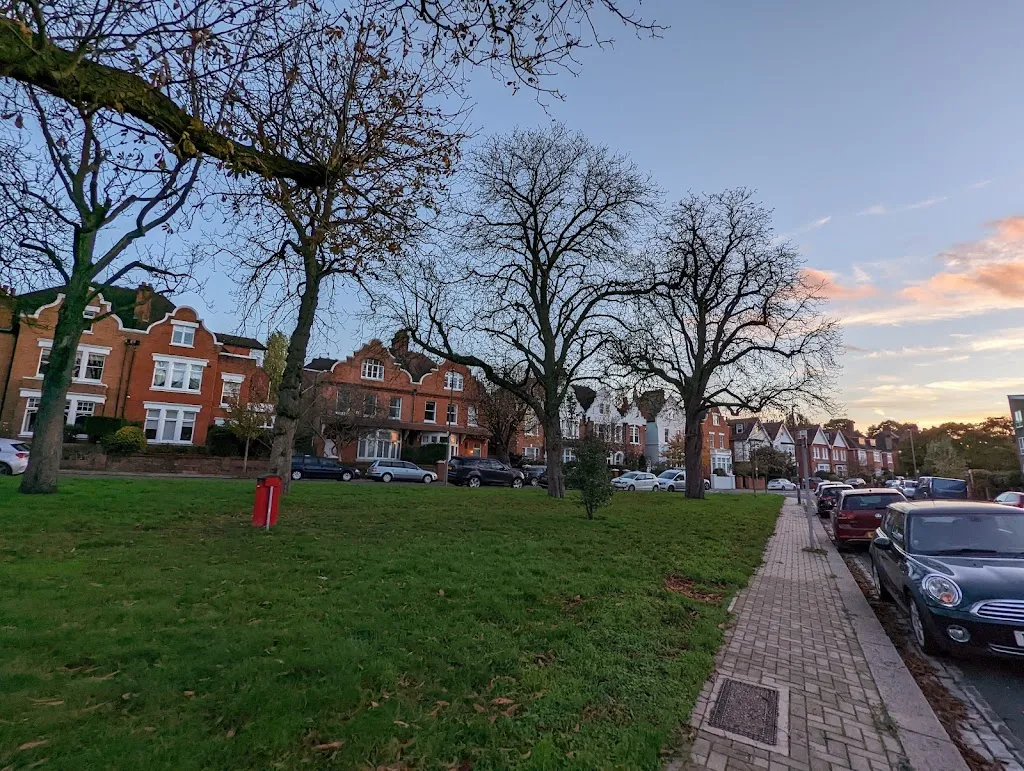 Local Green - Putney