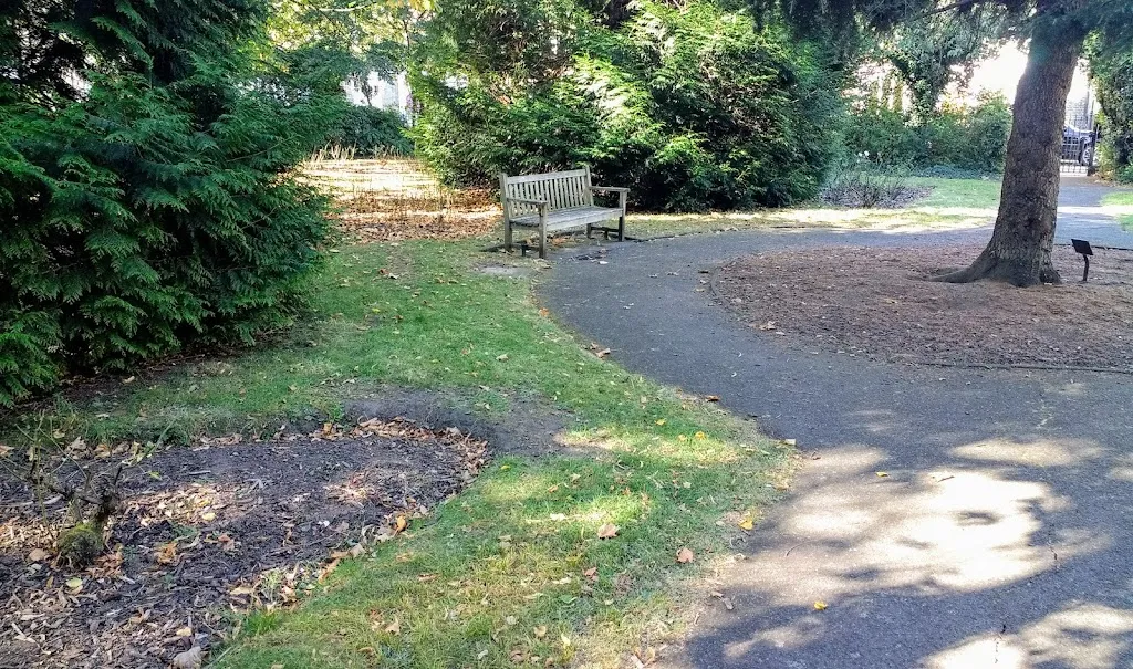 Lonsdale Square Garden