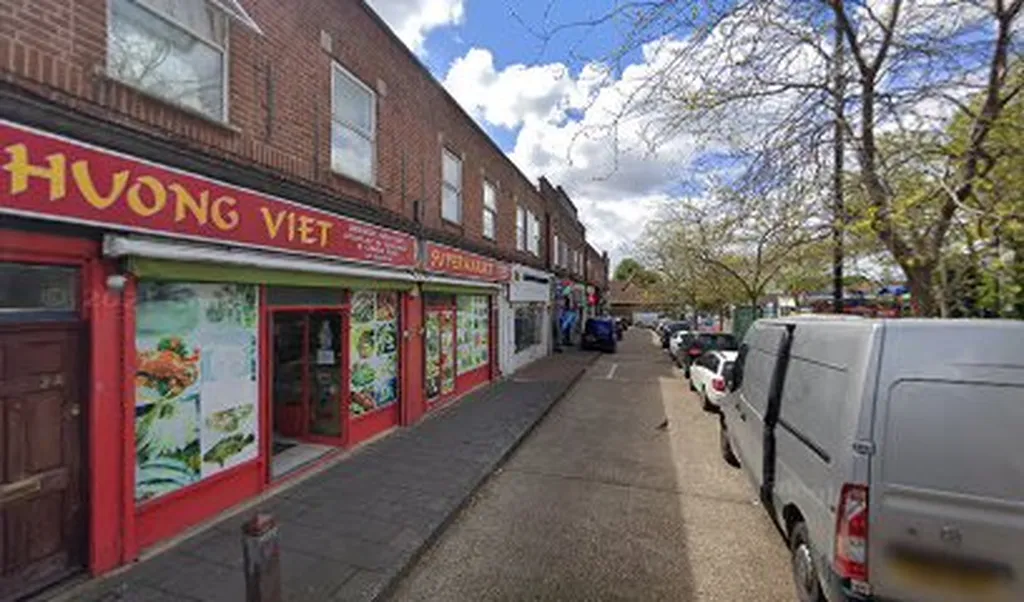 Man and Van Feltham