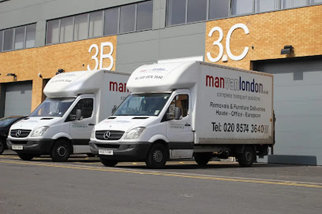 Man Van London