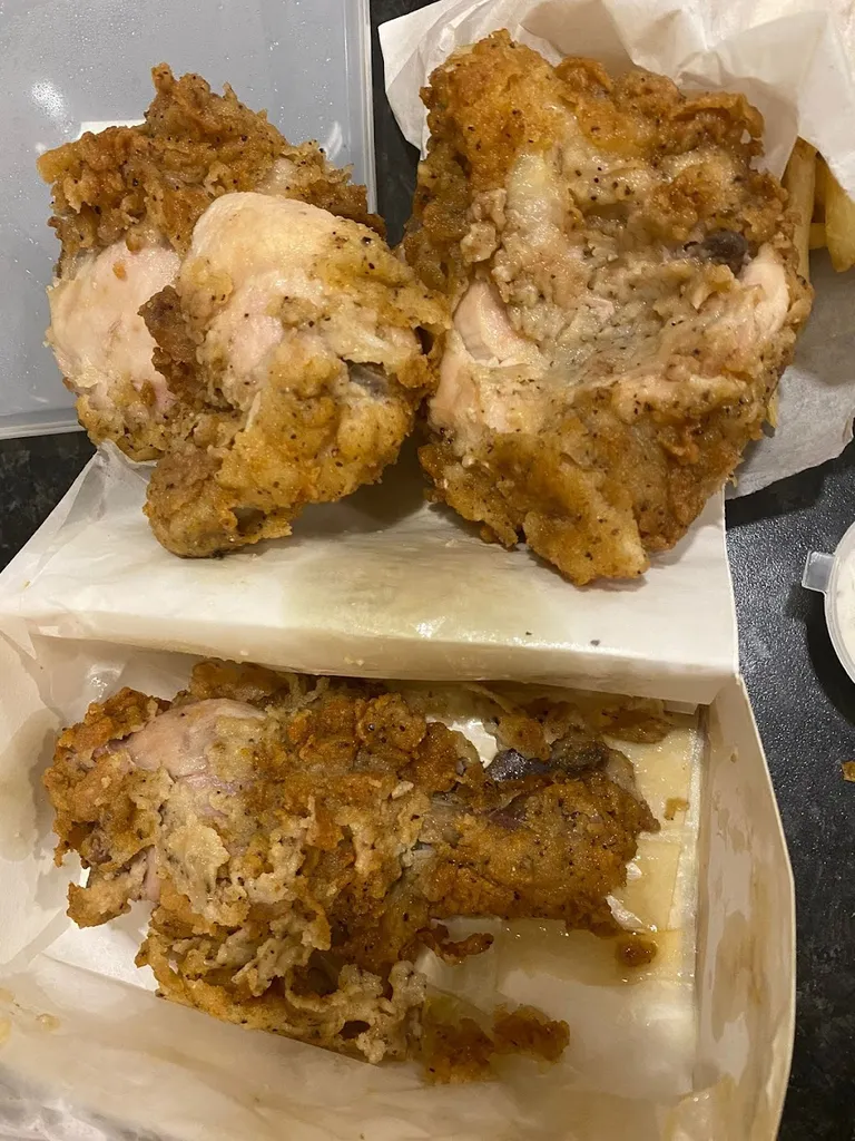 Maxin Chicken Pizza Ribs & Kebab