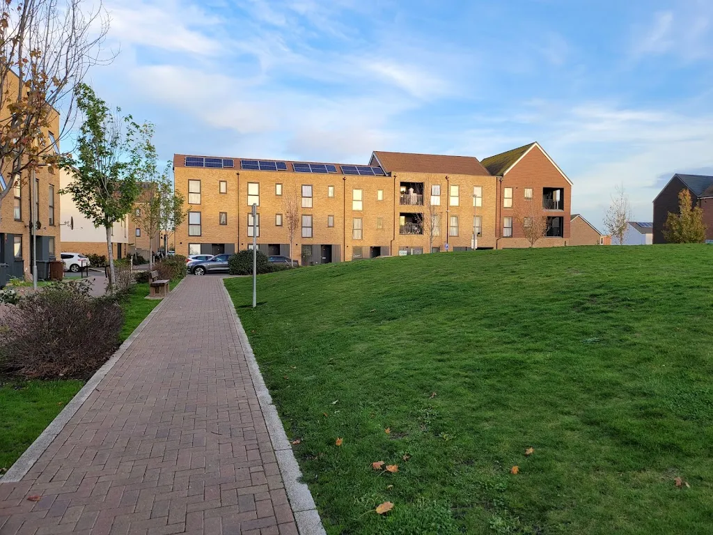 Meredith Walk Green Space