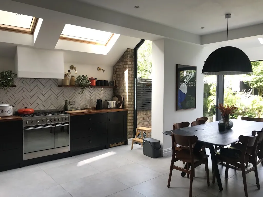MJ King Hand Painted Kitchens