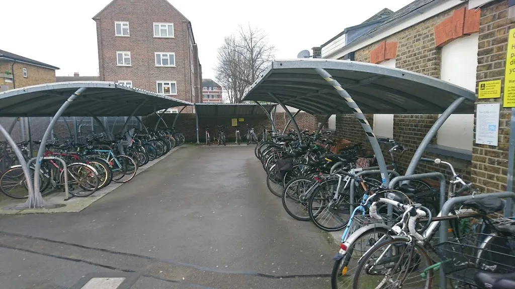 Mortlake Station Cycle Parking