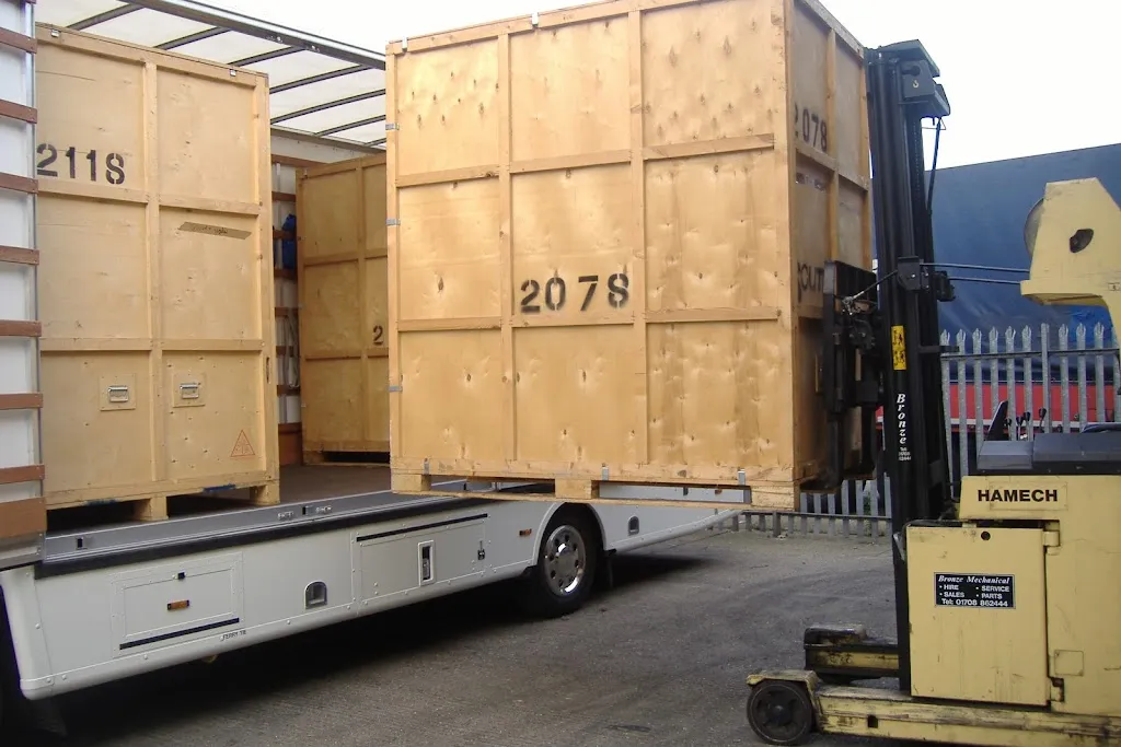 Neales Removals