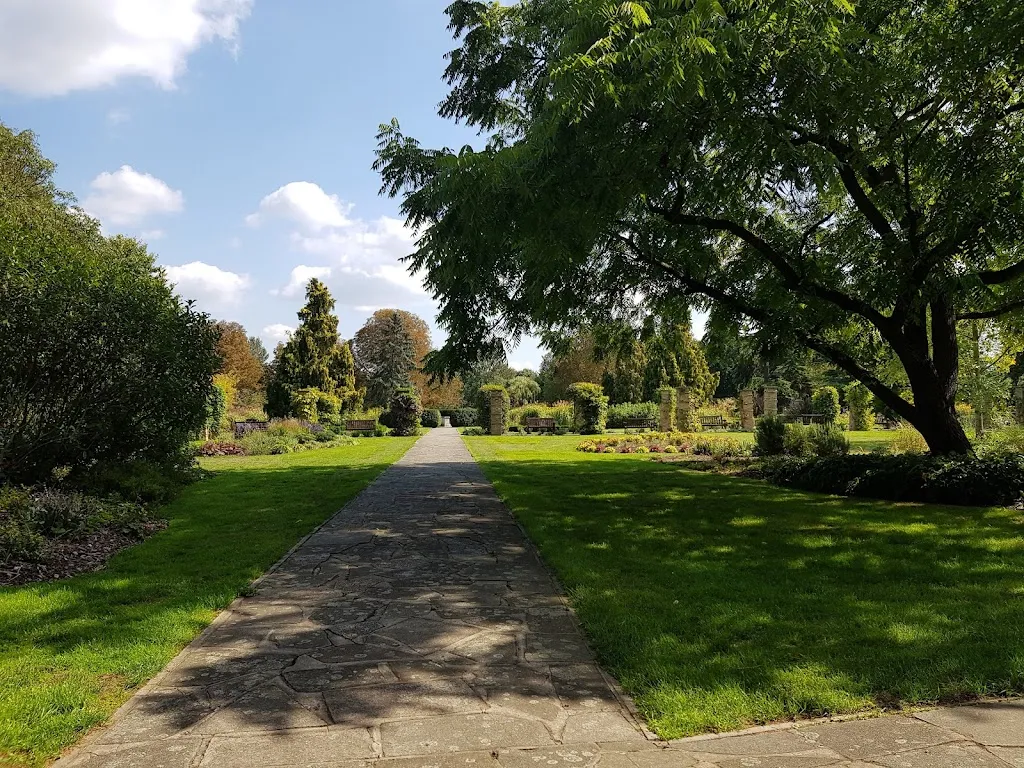 Old English Garden