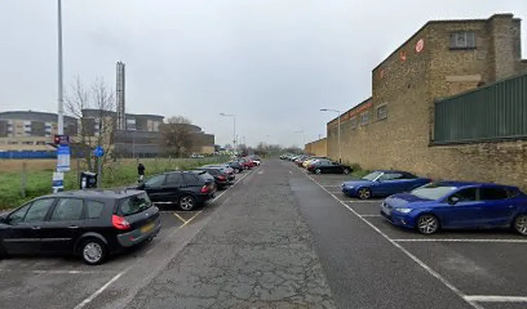 Oldchurch Rise Car Park