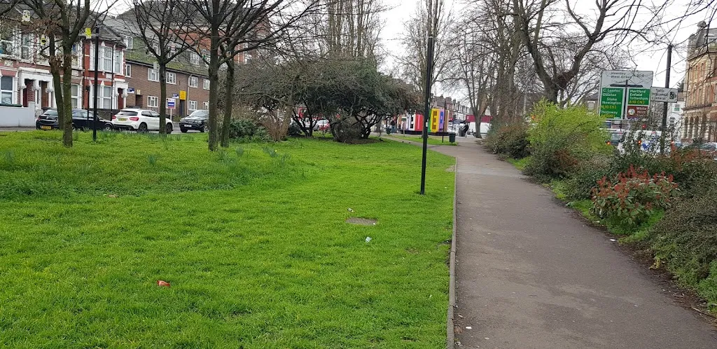 Page Green Common/Seven Sisters Grove