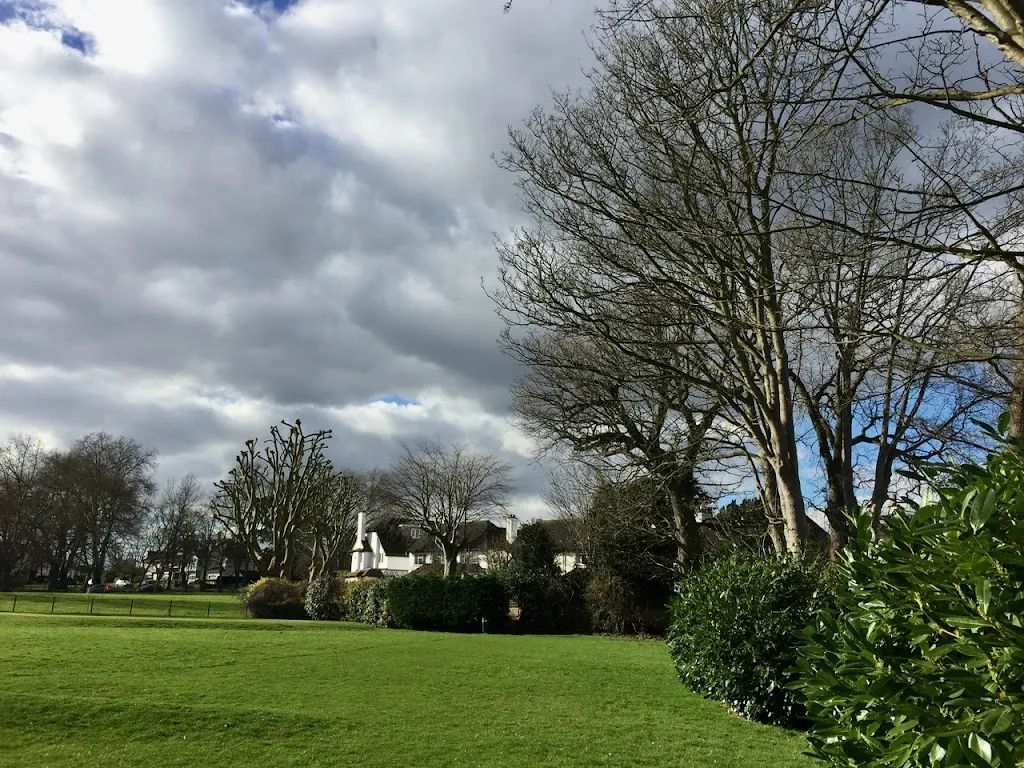 Palewell Park