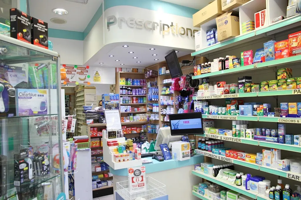 Pharmacia Naturale (Clinical Prescriber Pharmacist Available) NHS and PRIVATE FLU VACCINE