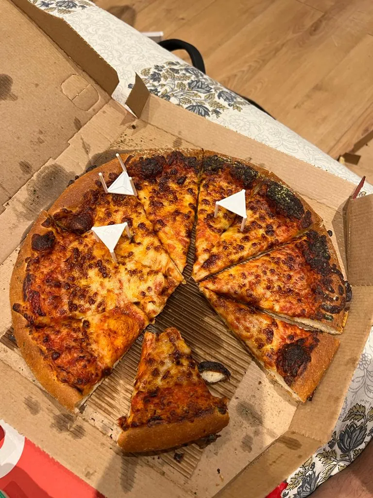 Pizza Hut Delivery 1 Pizza Hut Delivery
