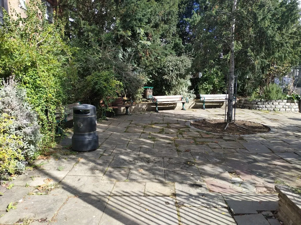 Princes Avenue Park-cic