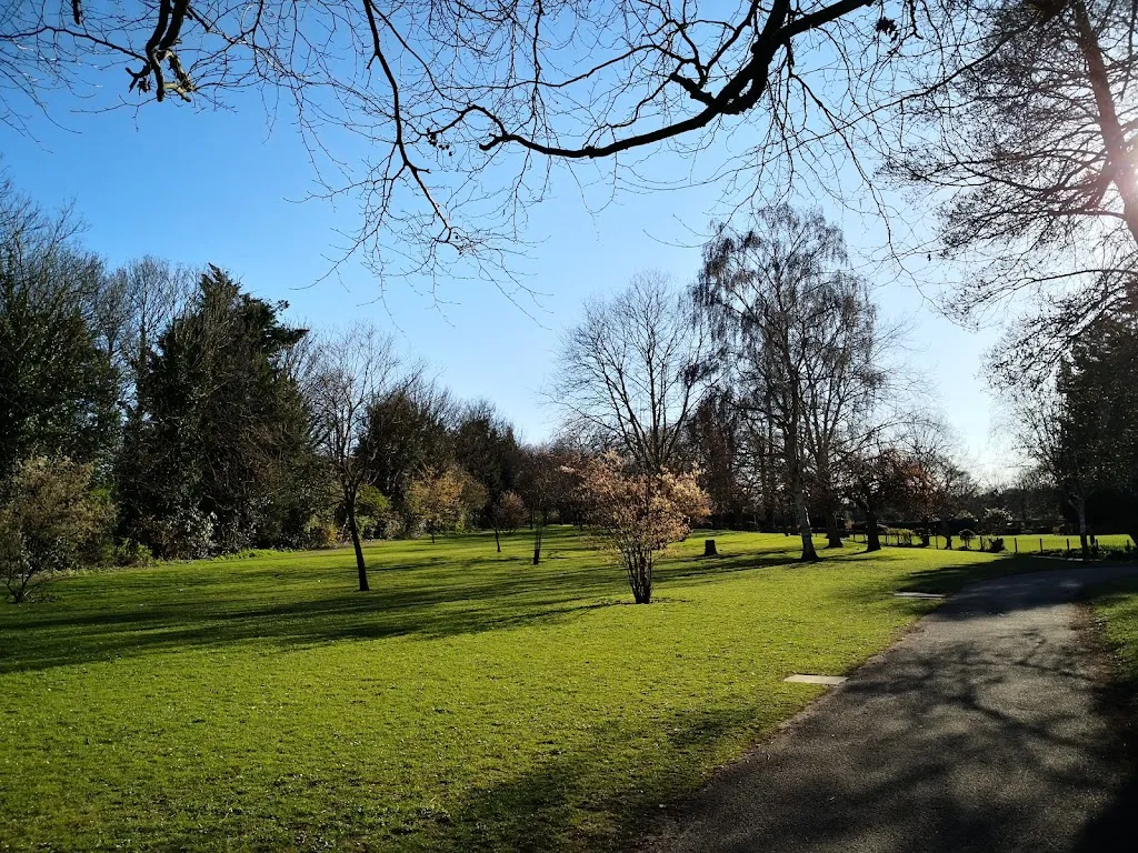 Priory Gardens