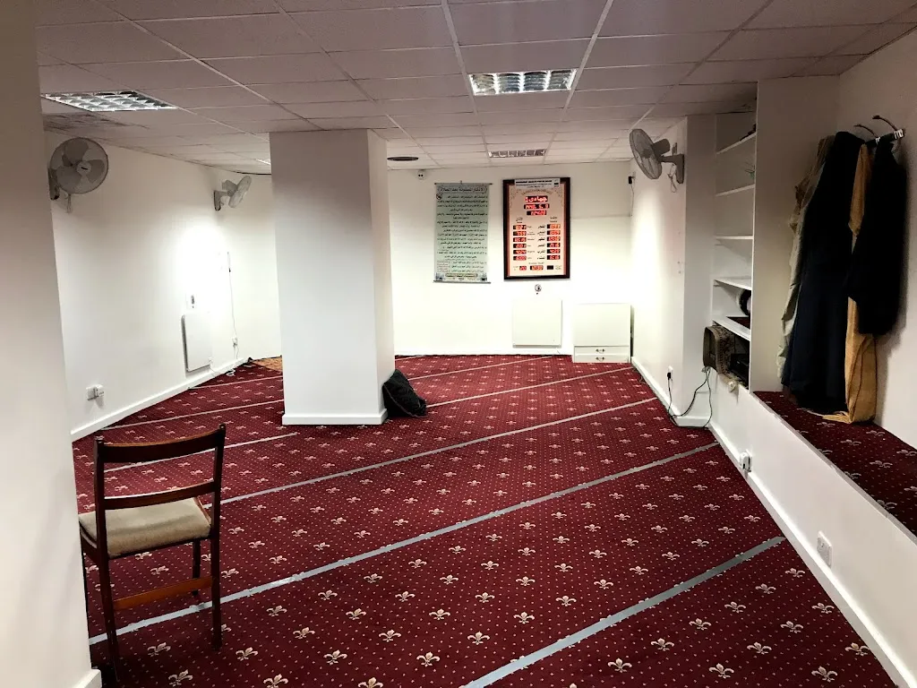Queensway Mosque