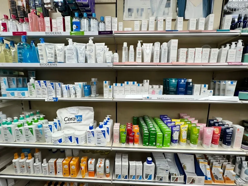 Redwood Pharmacy: Vaccine , Travel & Weight loss Clinics