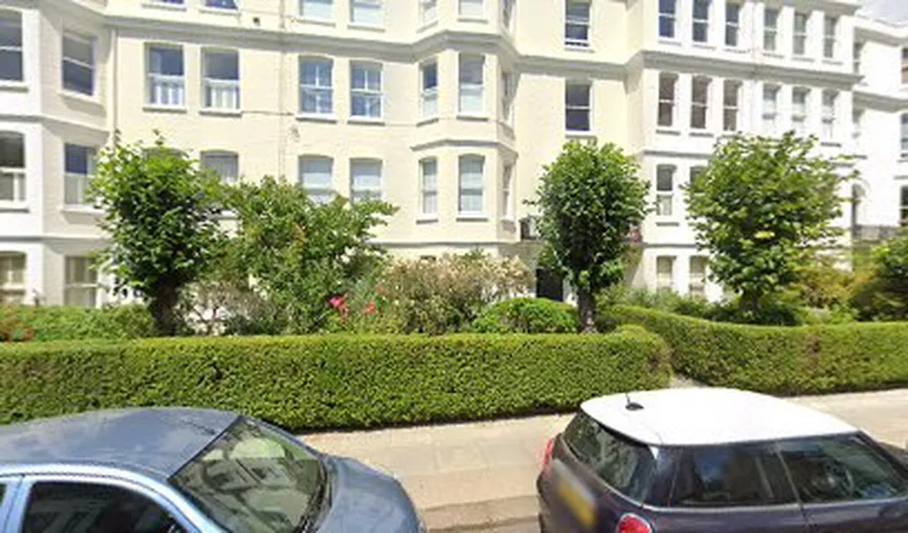 Removal Van Roehampton