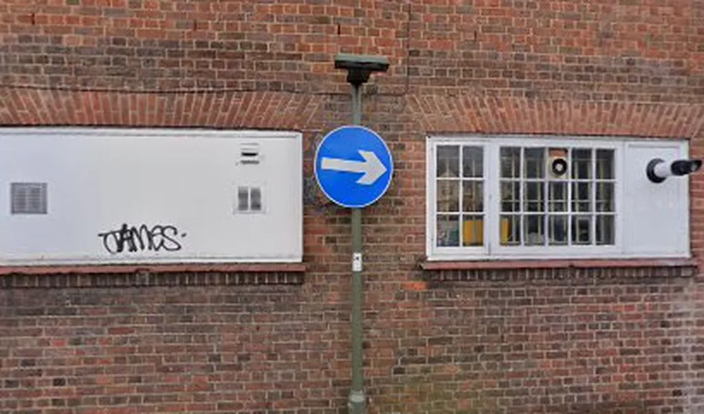 Removals Edgware