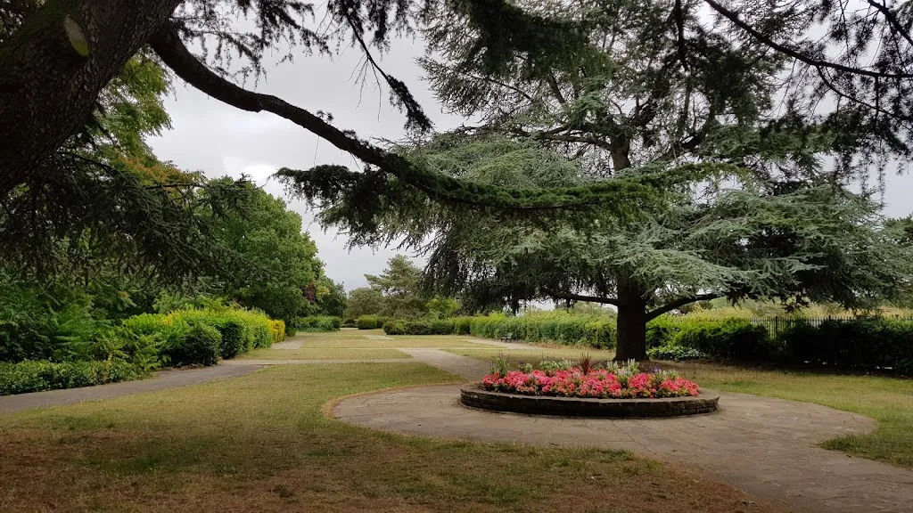 Rockliffe Gardens