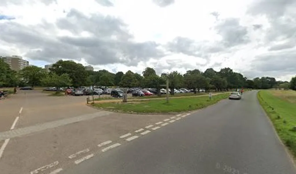 Roehampton Gate Car Park