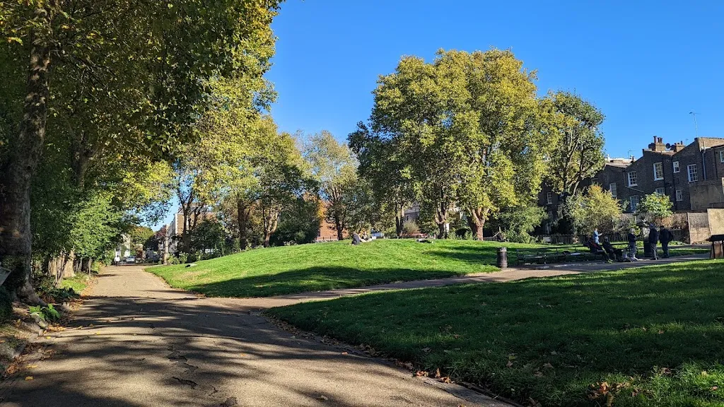 Saint Martin's Gardens