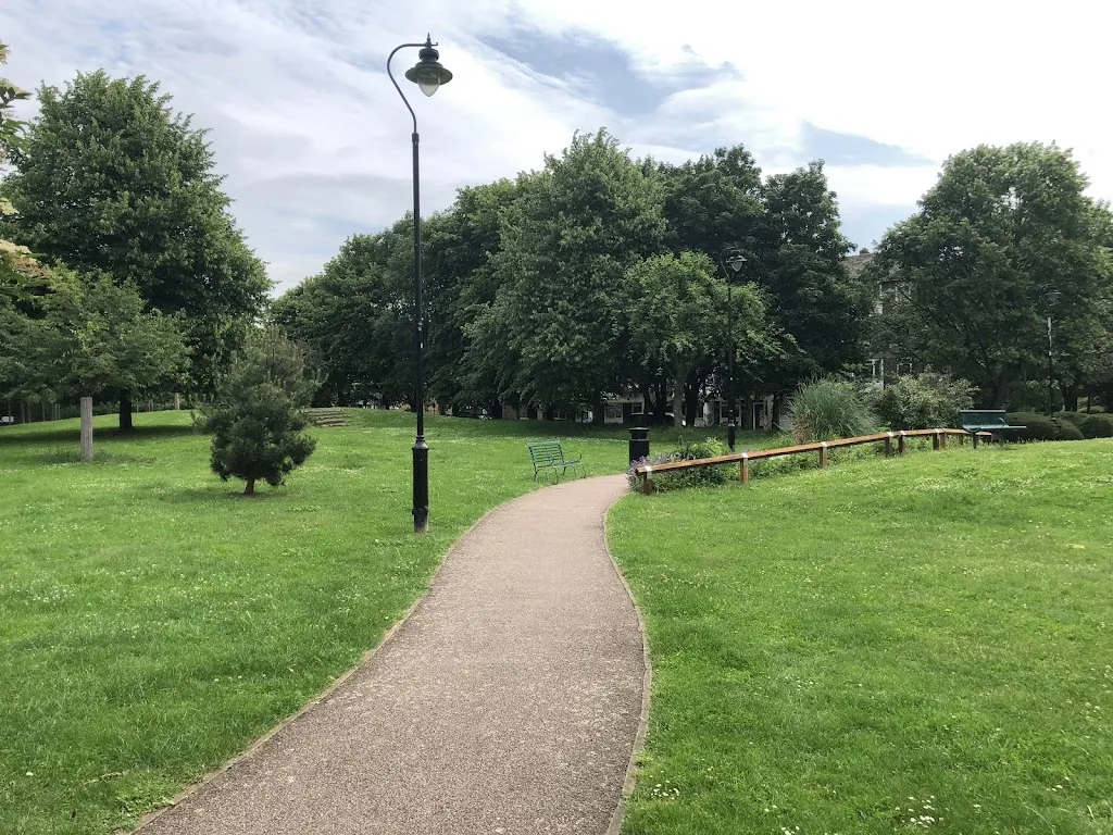 Salisbury Row Park
