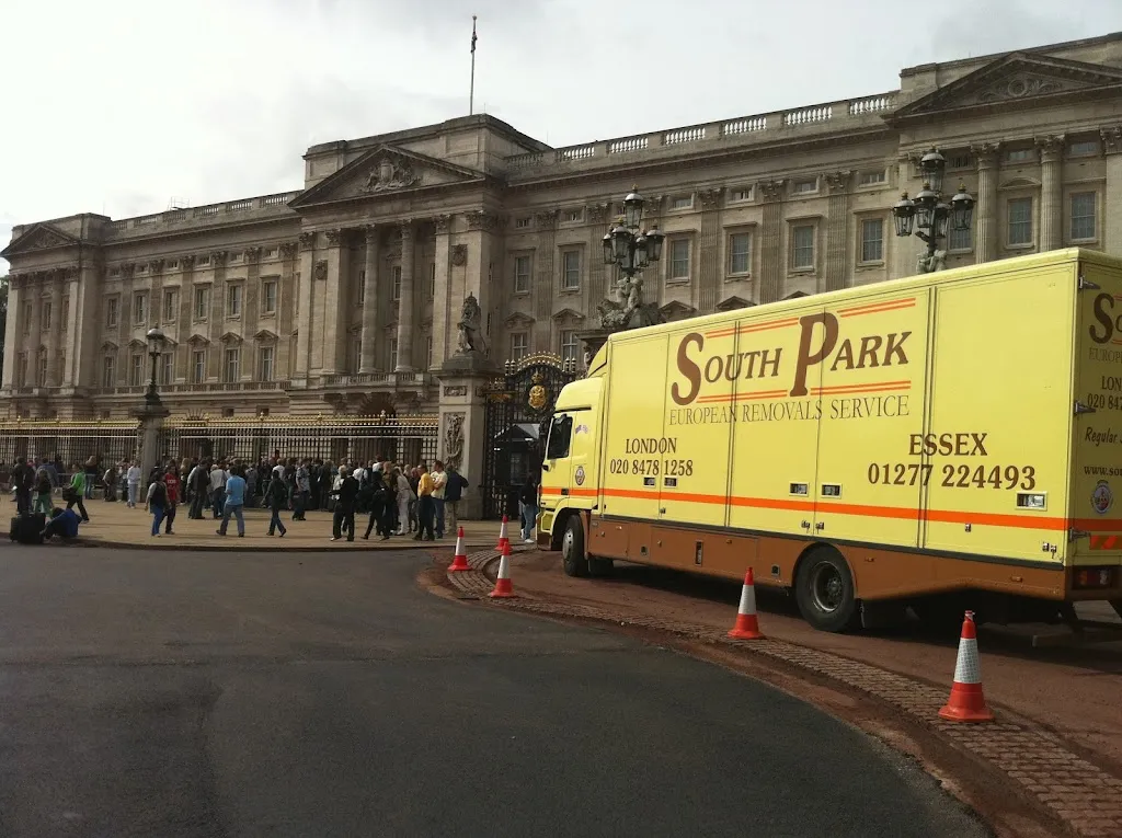 SOUTH PARK REMOVAL SERVICE LTD