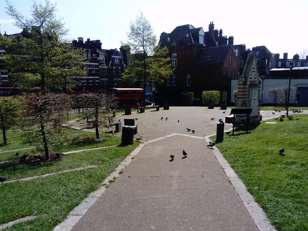 St Leonard's Church Mini Park
