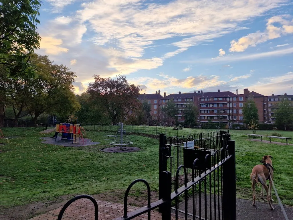 Surrey Square Park
