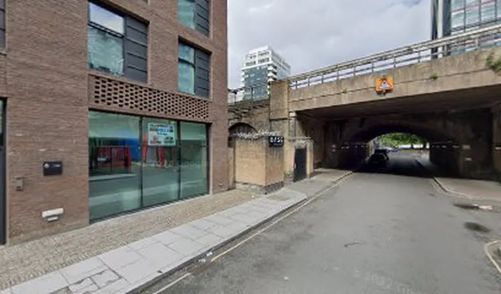 The Chunnel Club