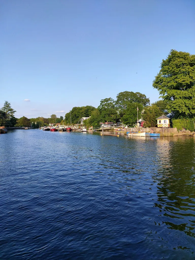 The Embankment - Twickenham