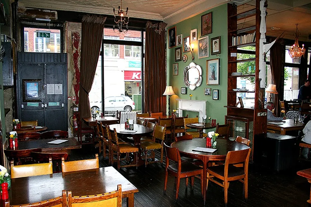 The Red Lion