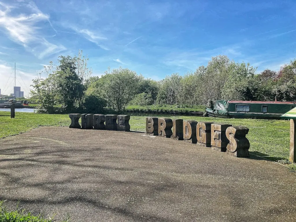 Three Bridges Park