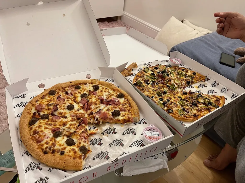 Tops Pizza - Docklands