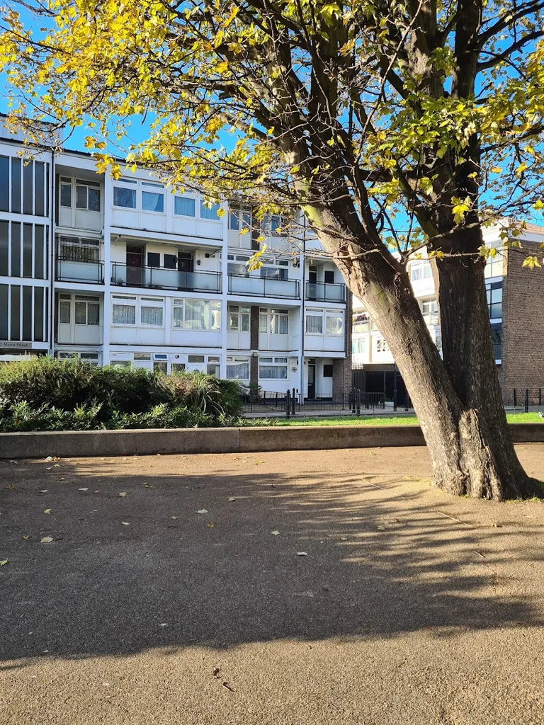 Watney Plaza