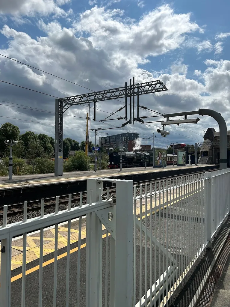 West Drayton Station Car Park - West Drayton | APCOA