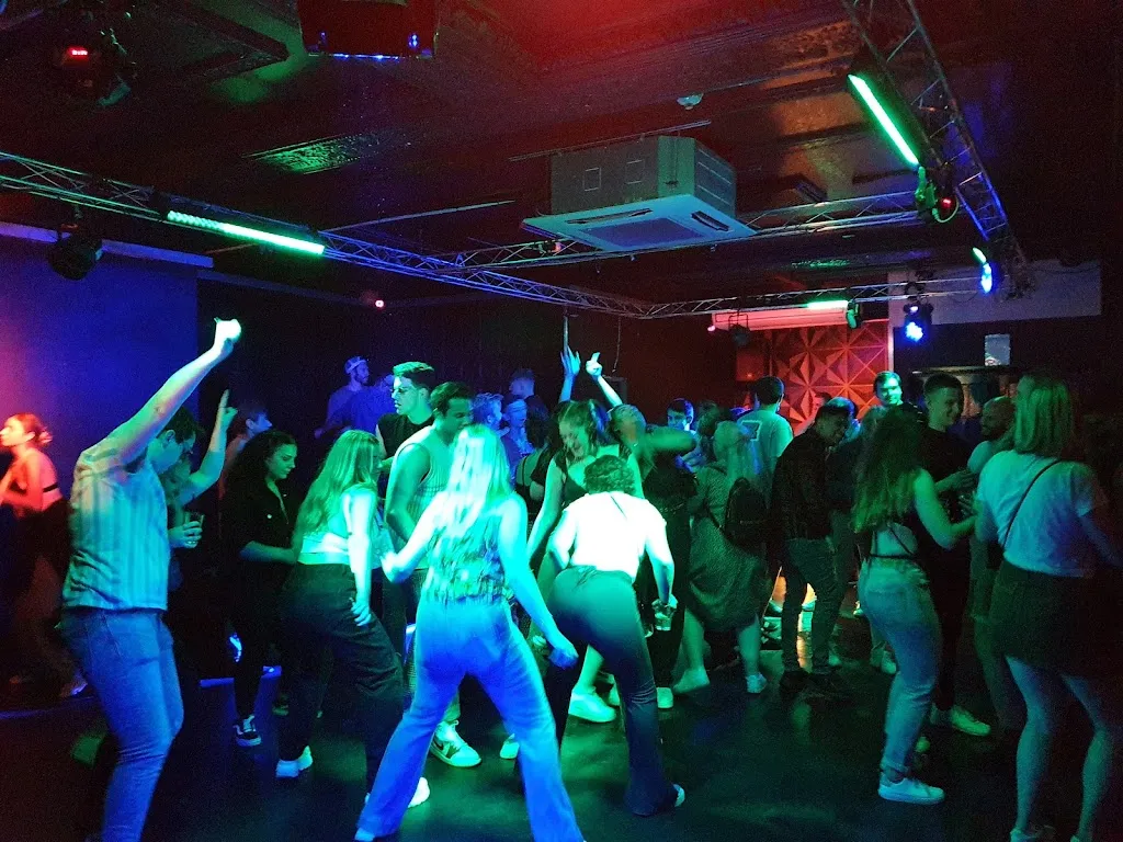 West Five Bar