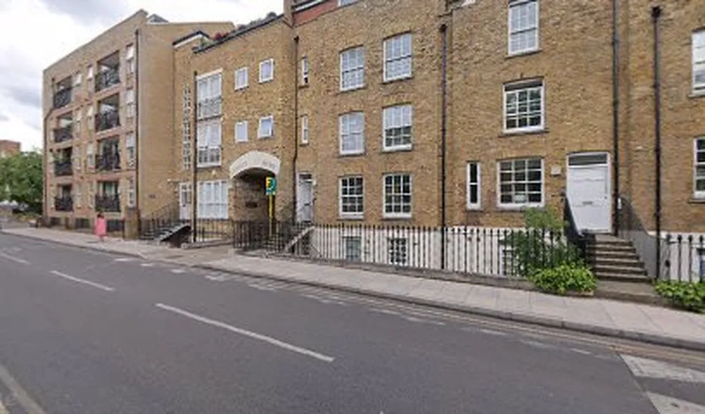 Whitechapel Retreat