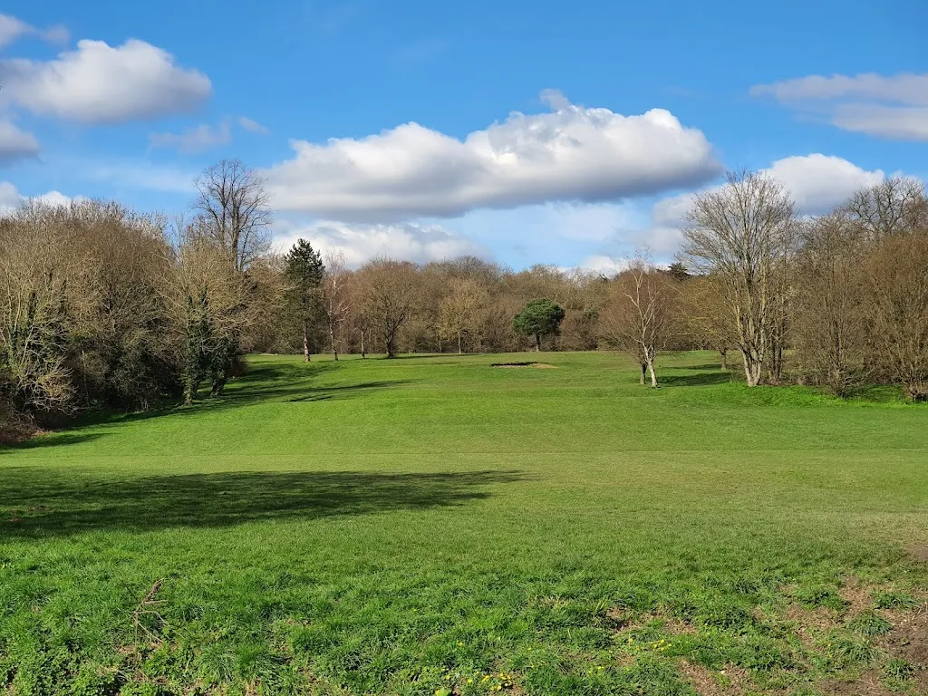 Whitewebbs Park