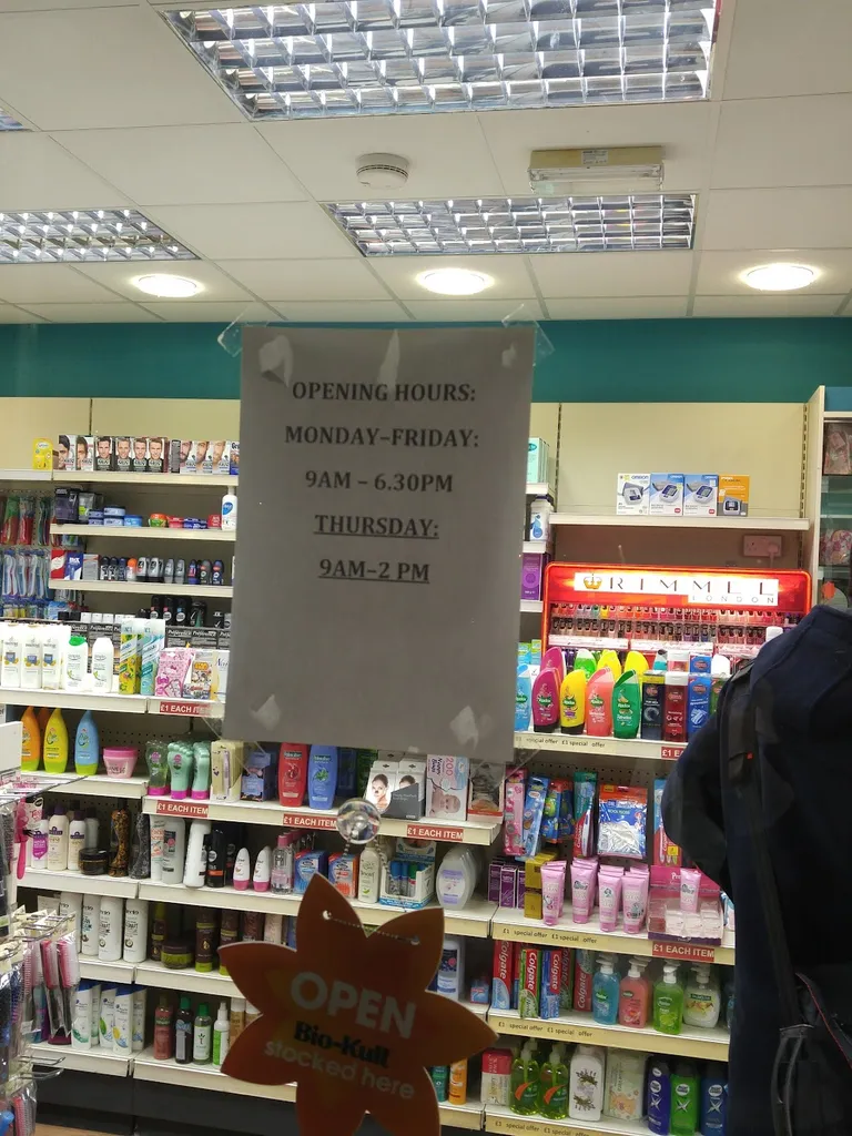 Williams Chemist