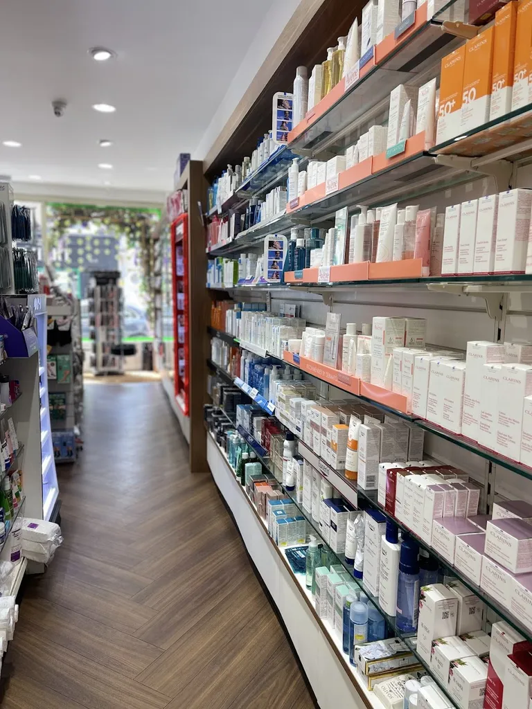 Wimbledon Pharmacy - Part of Pearl Chemist Group