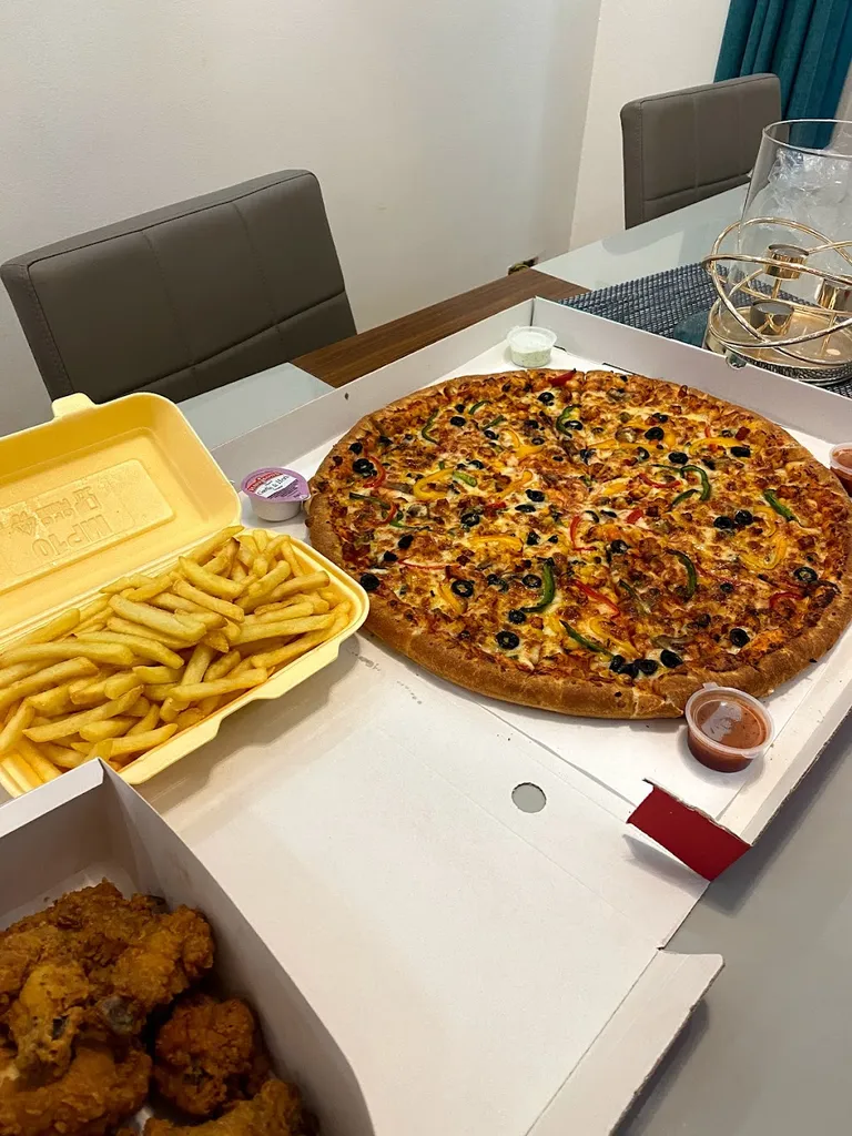 Woodland Pizza & Kebab