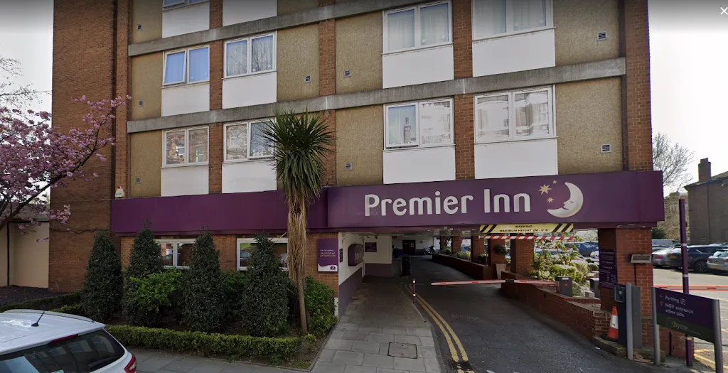 YourParkingSpace Premier Inn London Hampstead Car Park