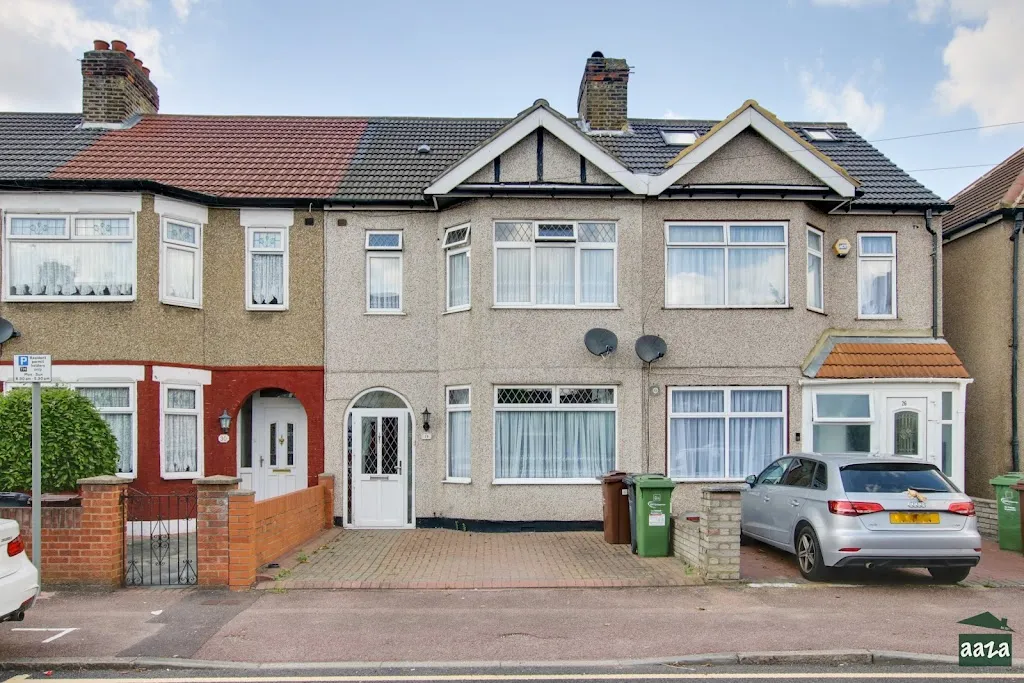 aaza Estate Agents