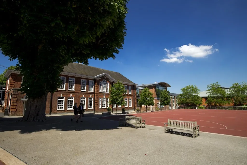 Alleyn's School