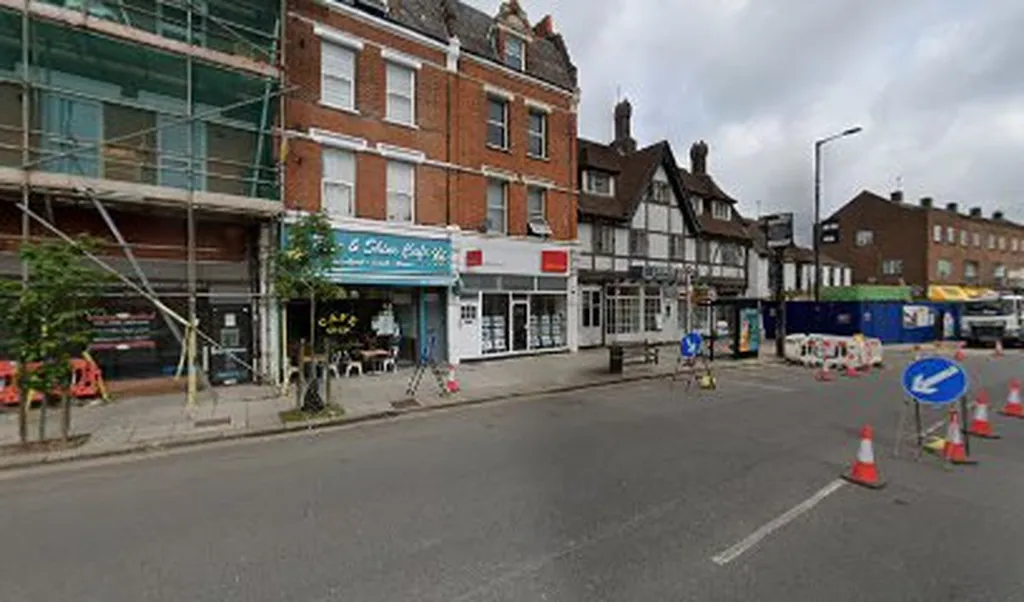 Anscombe & Ringland - Barnet Branch
