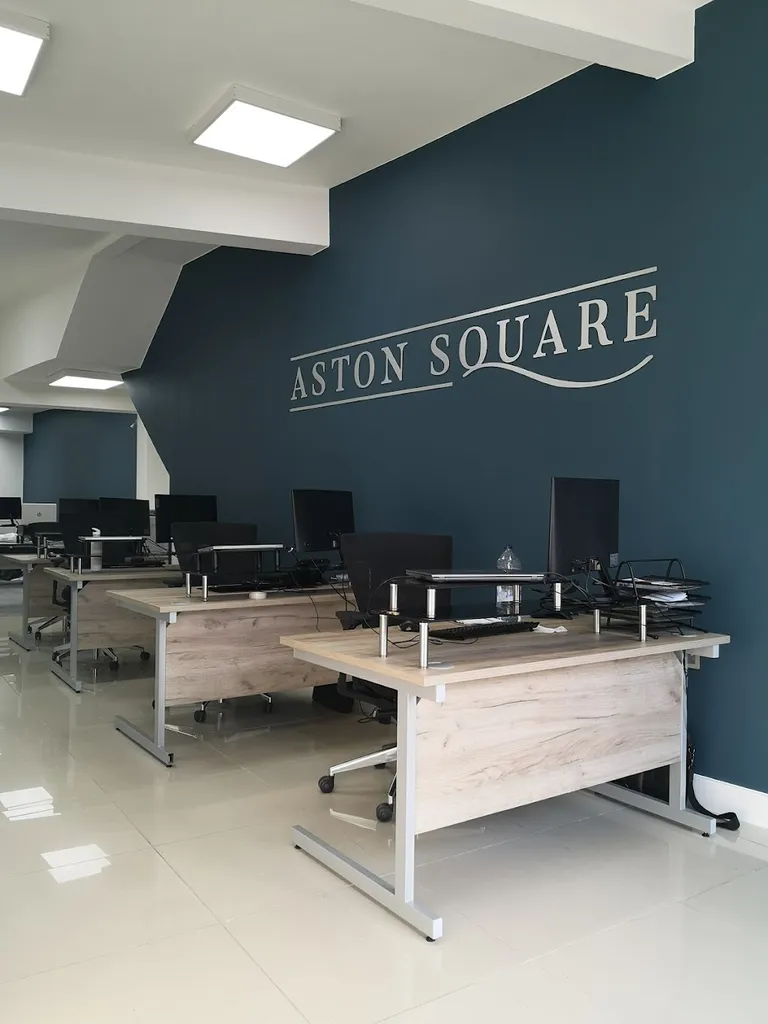 Aston Square Estate Agents - London