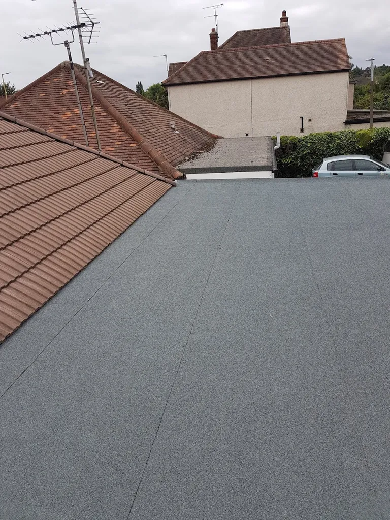 B & B Roofing