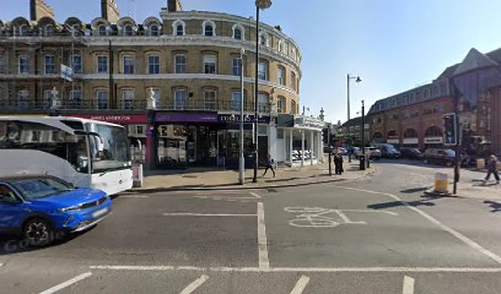 Barnard Marcus Estate Agents Putney